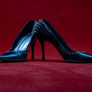 zapatos finos negro modernos